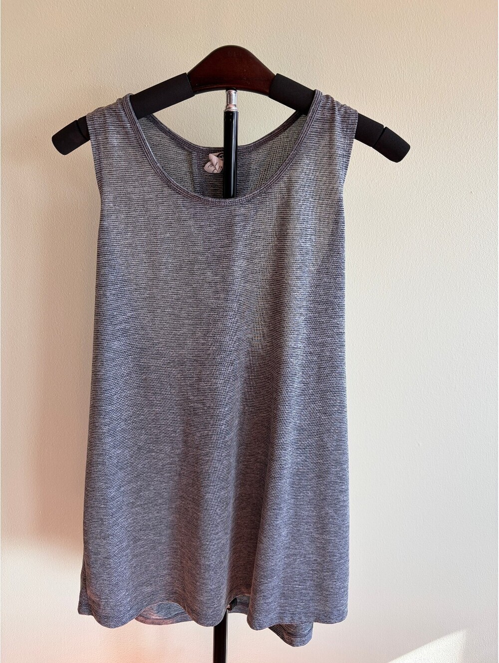 Champion Women’s Large Gray Twist Back Tank Top Open Back Athletic Workout